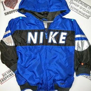 Nike boys lightweight jacket outerwear